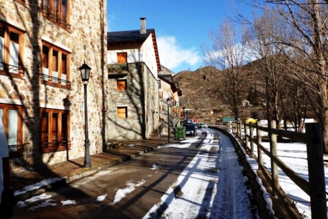 Escuadros Apartment Benasque Luaran gambar