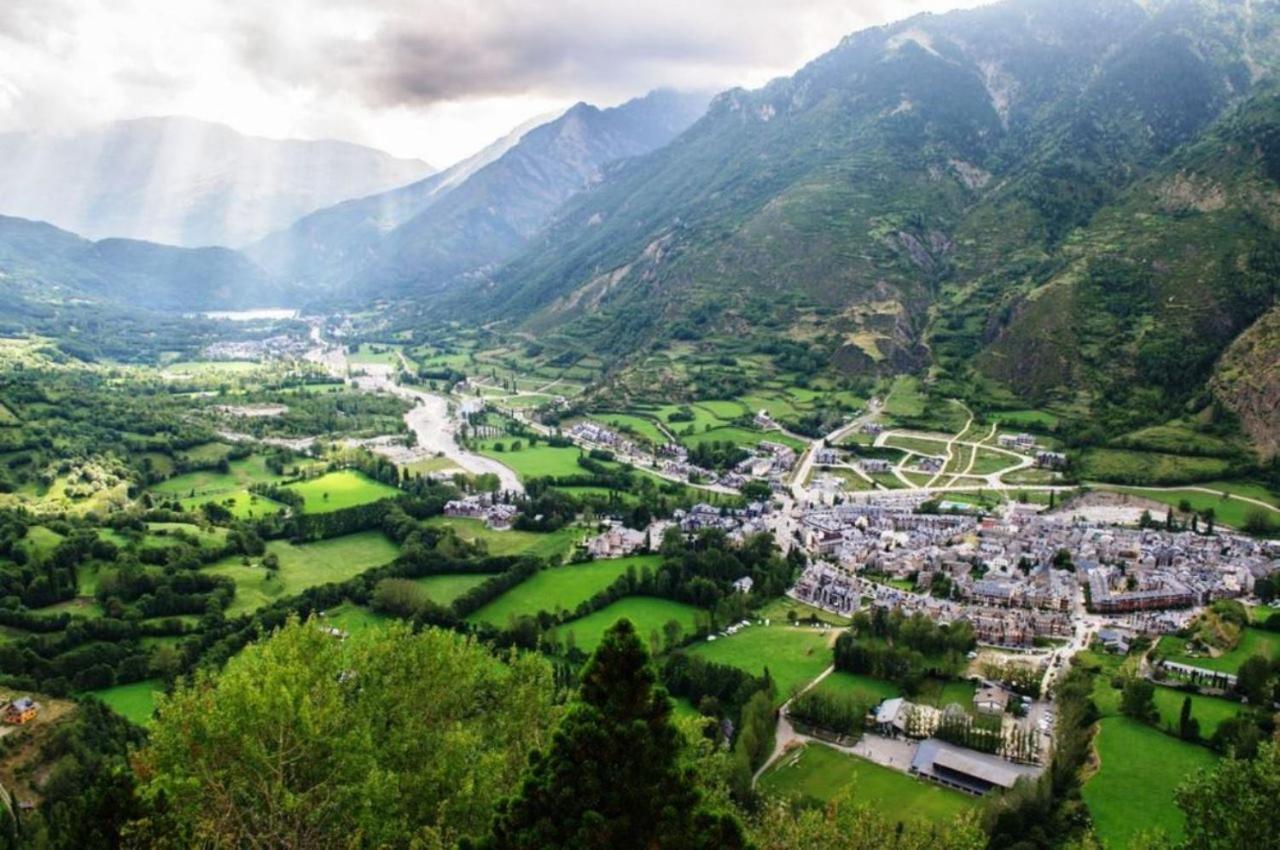 Escuadros Apartment Benasque Luaran gambar